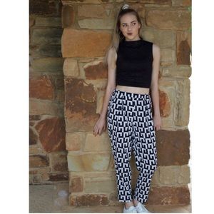 High wasted black and white pants